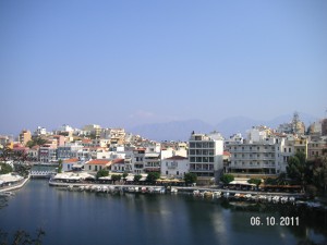 Crete-Agios Nikolaos-озеро