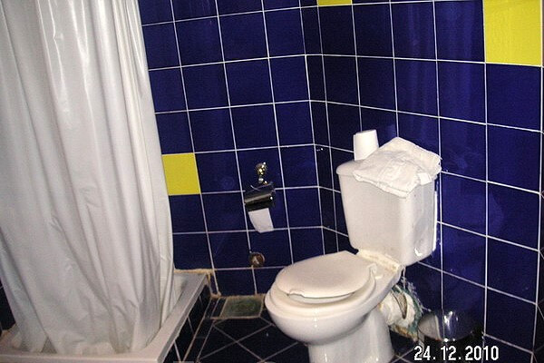 Ванная комната в отеле Карма