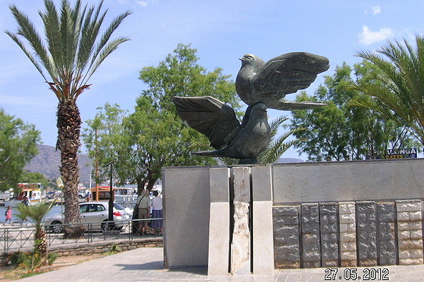 Скульптура в Элунде