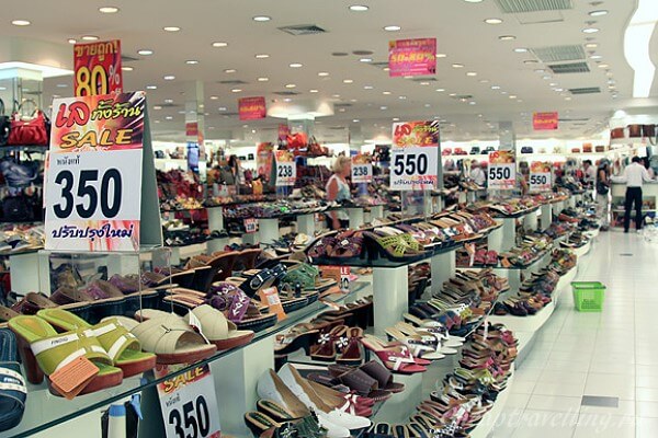 Магазин обуви в Тае
